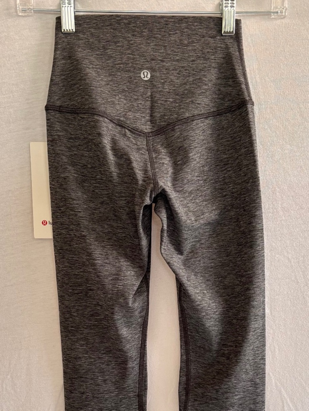 NWT Lululemon Gray Align High Rise Leggings 28”